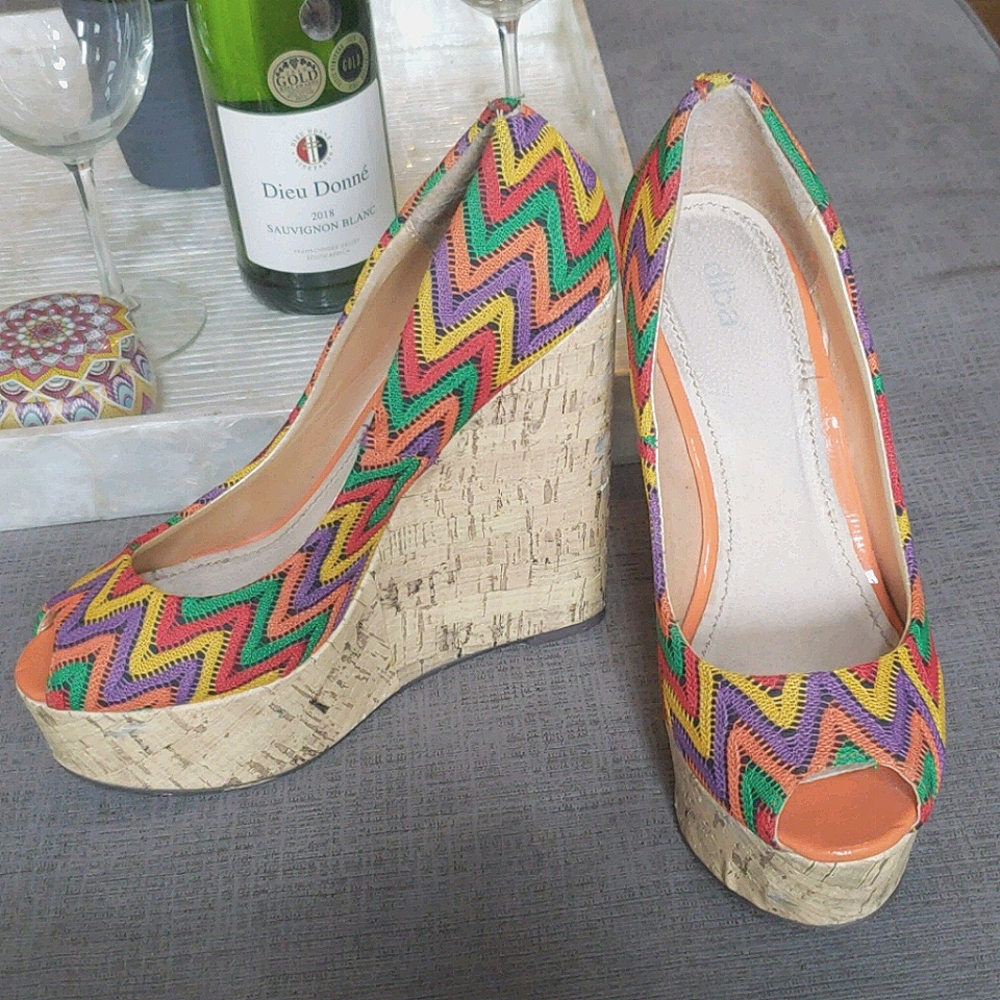 Colorful wedges